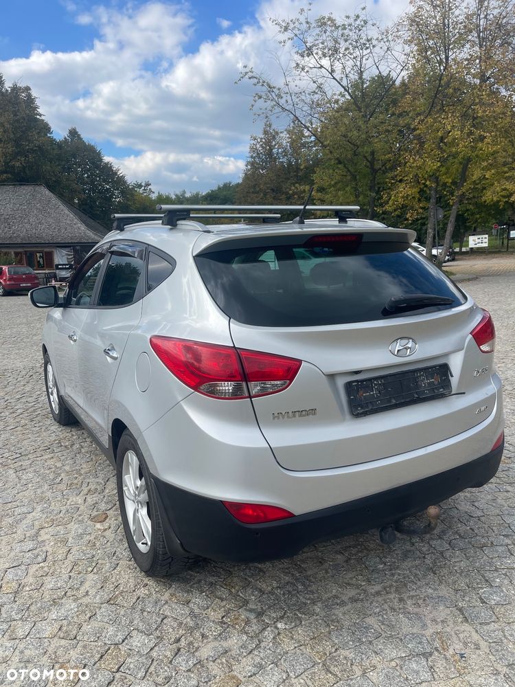 Hyundai ix35 2.0 4WD Automatik Premium - 4