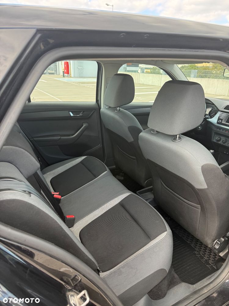 Skoda Fabia 1.2 TSI Active - 12