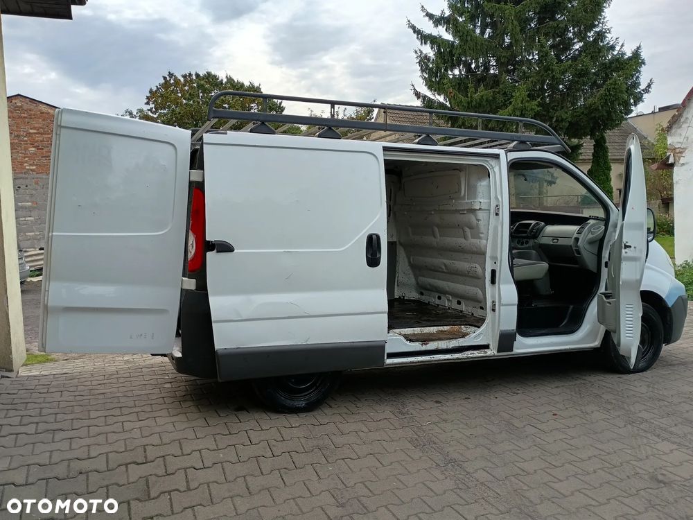 Renault Trafic - 9