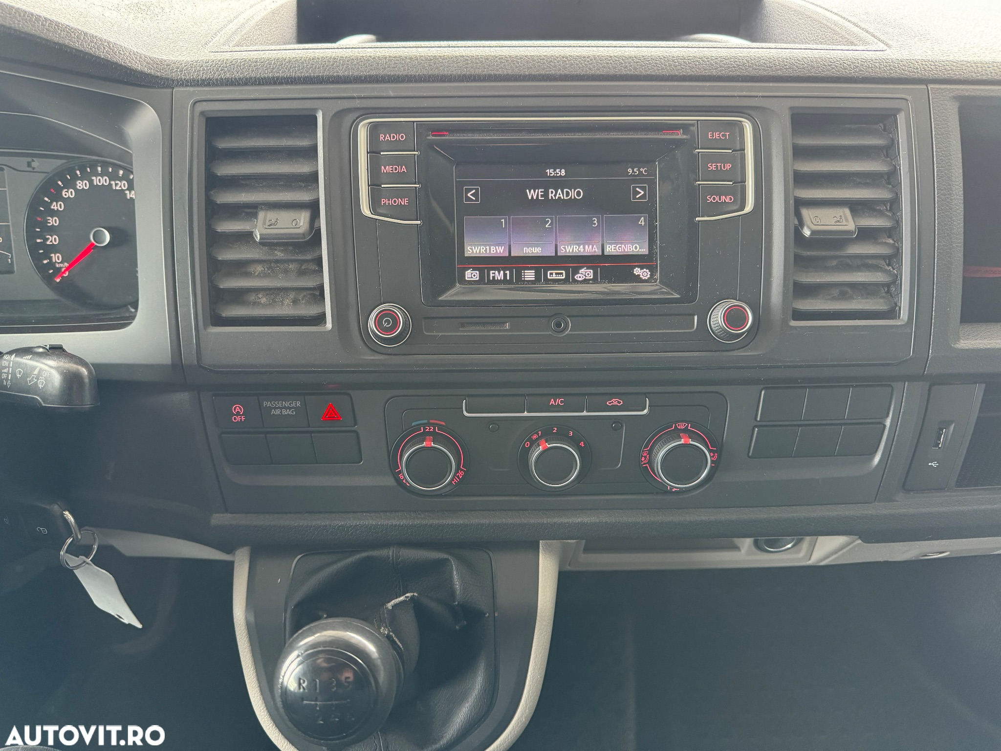 Volkswagen Transporter T6 - 20