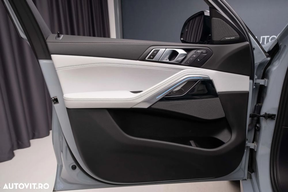 BMW X6 - 24