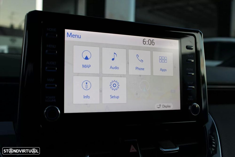 Toyota Corolla 1.8 Hybrid Exclusive - 22