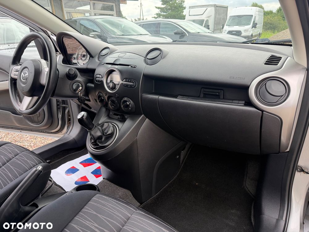 Mazda 2 1.3 Independence - 16
