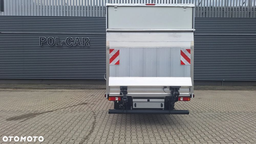Iveco Daily 50C18HA8Z plandeka z windą 1000 kg - 4