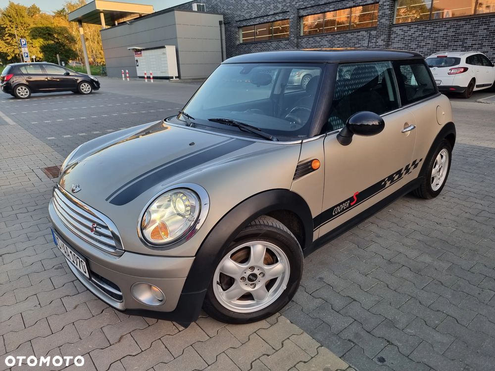 MINI Cooper - 1