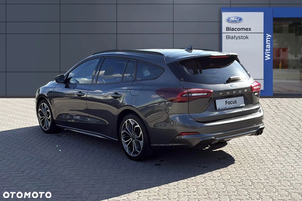 Ford Focus 1.0 EcoBoost mHEV ST-Line X - 5