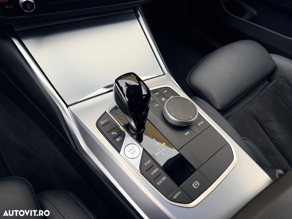 BMW Seria 3 330e Aut. M Sport - 17