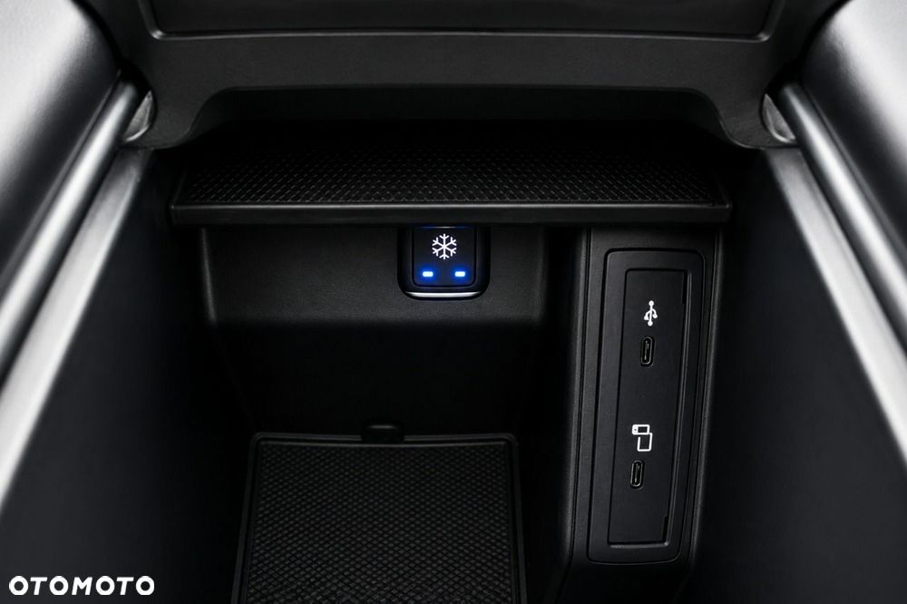 Mercedes-Benz Klasa V 250 d 4-Matic Exclusive 9G-Tronic (d³ugi) - 31