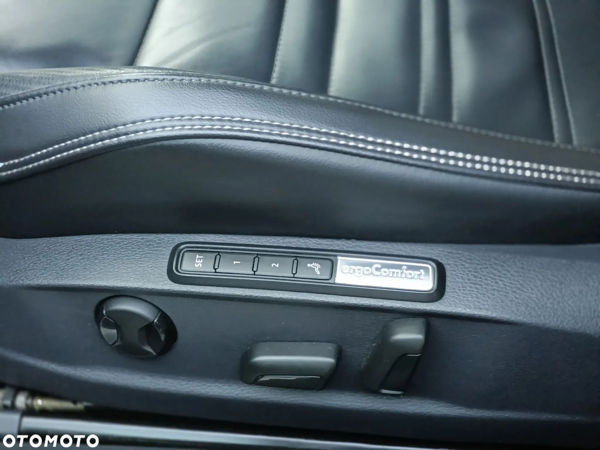 Volkswagen Passat 2.0 TSI 4Mot R-Line Edition DSG - 14