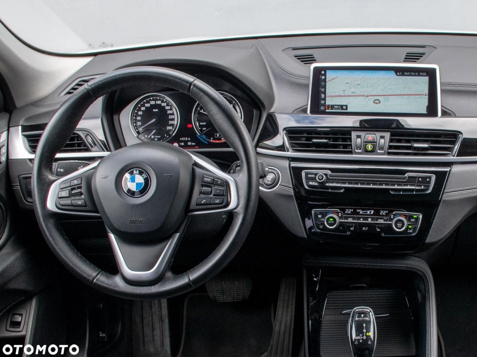 BMW X2 - 10
