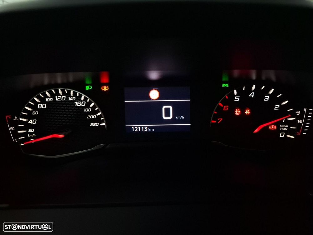 Peugeot 2008 1.2 PureTech Style - 15