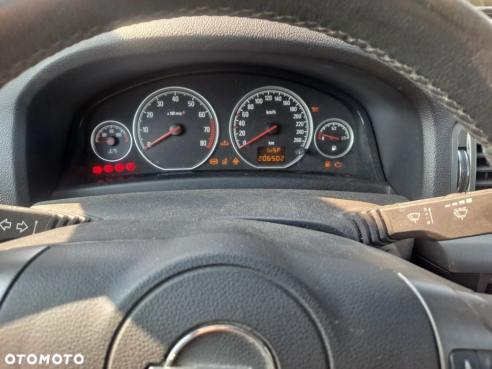 Opel Vectra - 12