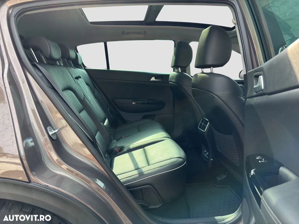 Kia Sportage 2,0 CRDI AWD Aut. Platinum - 7