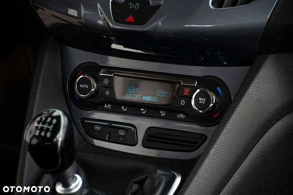 Ford Tourneo Connect Grand 1.6 TDCi Titanium - 34