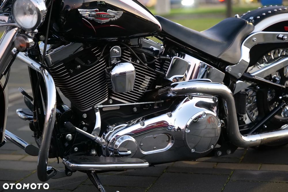 Harley-Davidson Softail Deluxe - 10