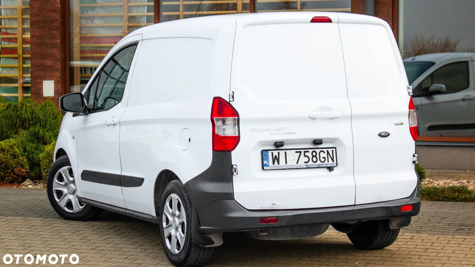 Ford Transit Courier 1.0 EcoBoost Trend - 6