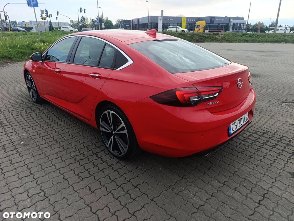 Opel Insignia 2.0 T 4x4 Innovation S&S - 4