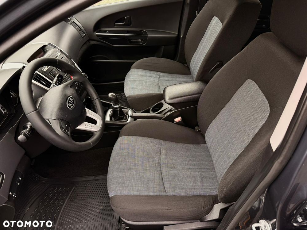 Kia Ceed 1.4 CVVT Attract - 13