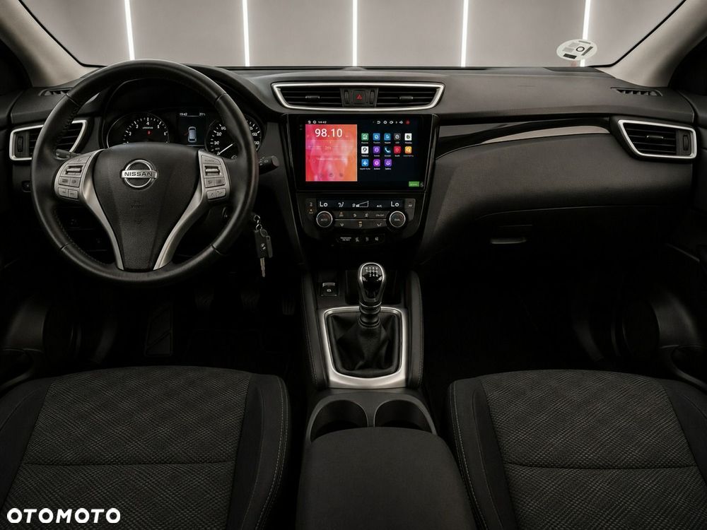 Nissan Qashqai - 11
