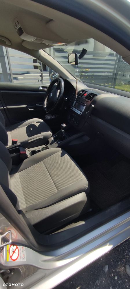 Volkswagen Golf 1.9 TDI DPF Individual - 10