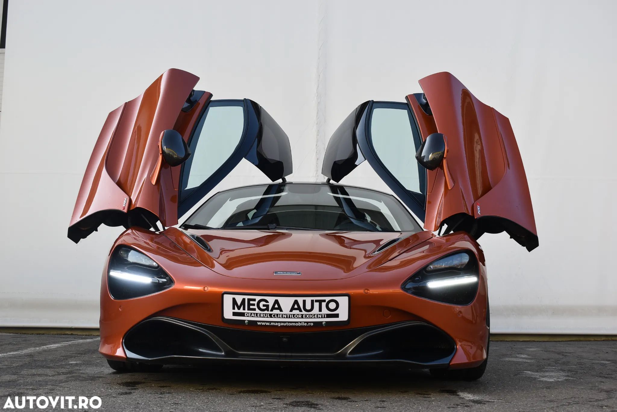 McLaren 720S - 1