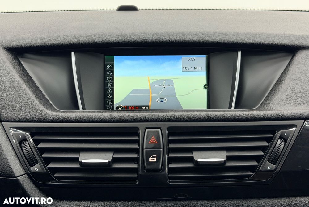 BMW X1 sDrive18d Sport Line - 25