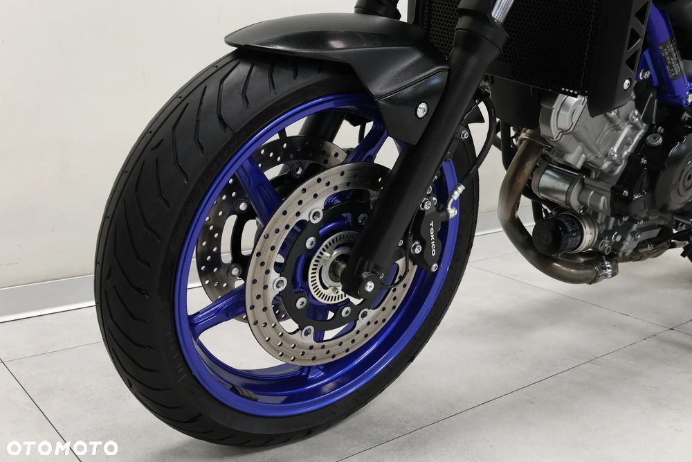 Suzuki SV - 32