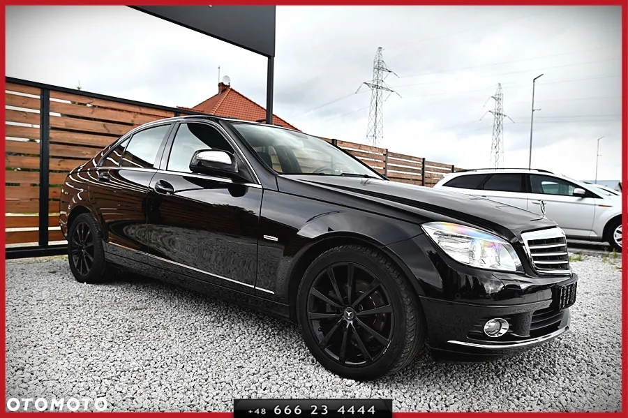 Mercedes-Benz Klasa C 180 CGI BlueEff Elegance - 7