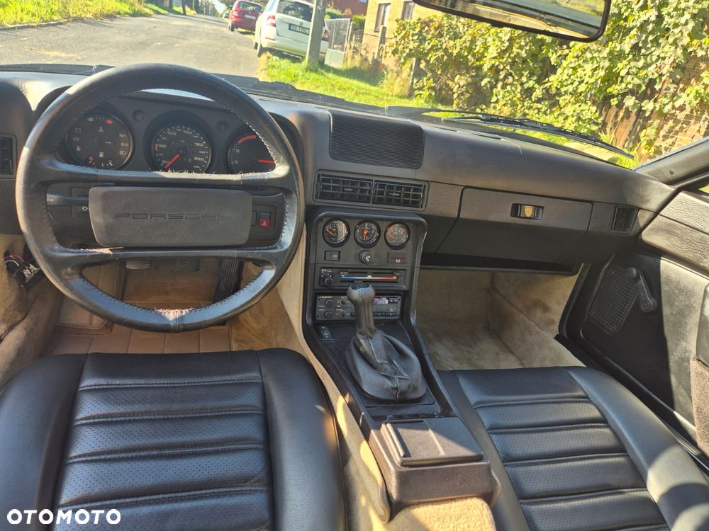 Porsche 924 Standard - 14