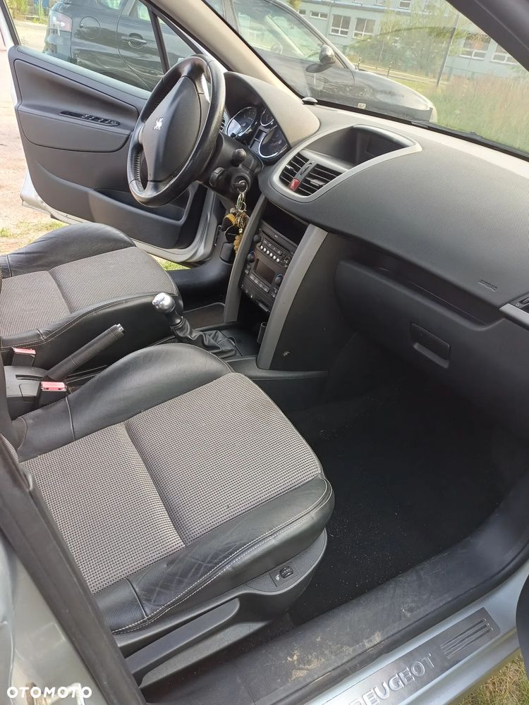 Peugeot 207 175 RC - 16