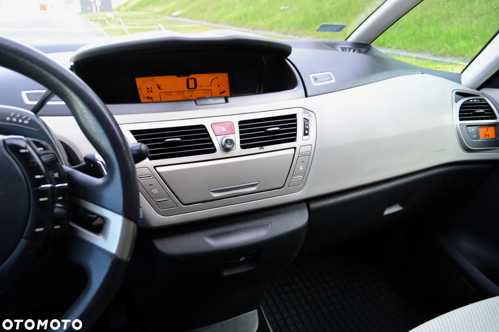 Citroën C4 Picasso 1.6 HDi FAP ESG6 Confort - 15