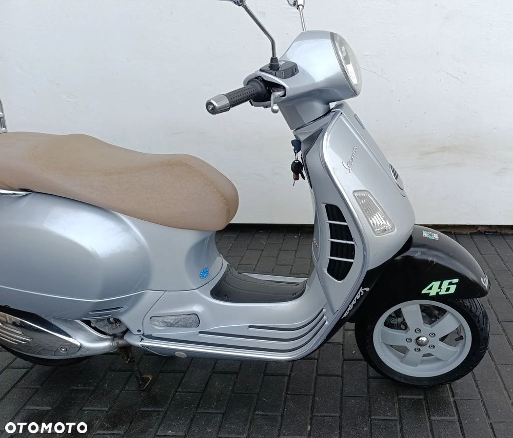 Piaggio Vespa - 29