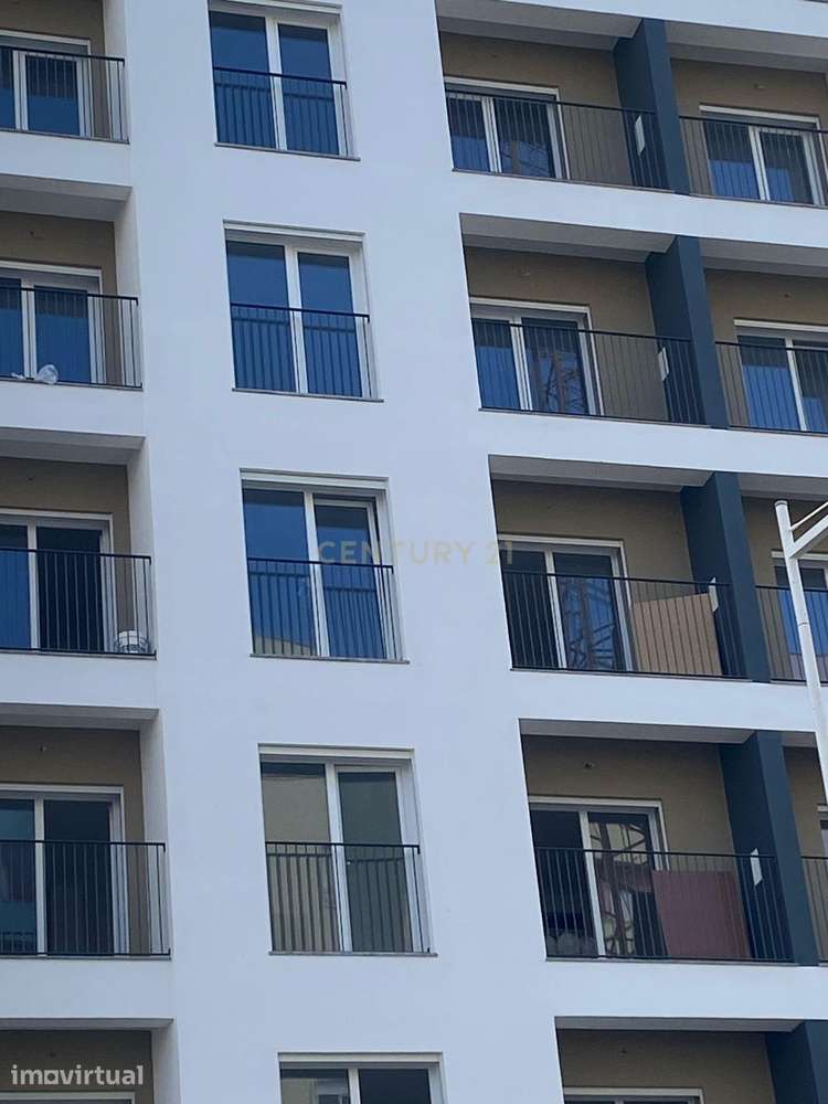 Moderno Apartamento T2 em Corroios, Seixal - 91.45m² e Terraço - Grande imagem: 3/5