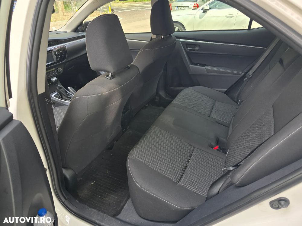 Toyota Corolla 1.4 D-4D Terra - 6