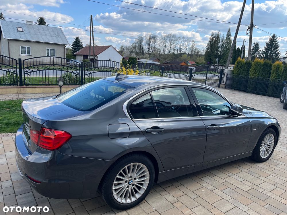 BMW Seria 3 318d xDrive Luxury Line - 5