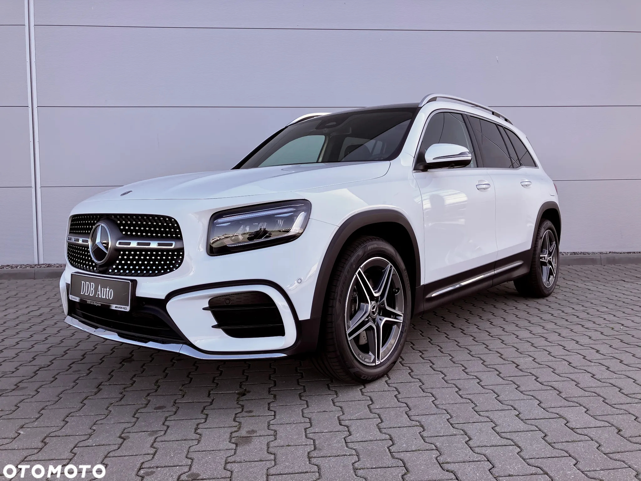 Mercedes-Benz GLB 220 d 4-Matic 8G-DCT - 2