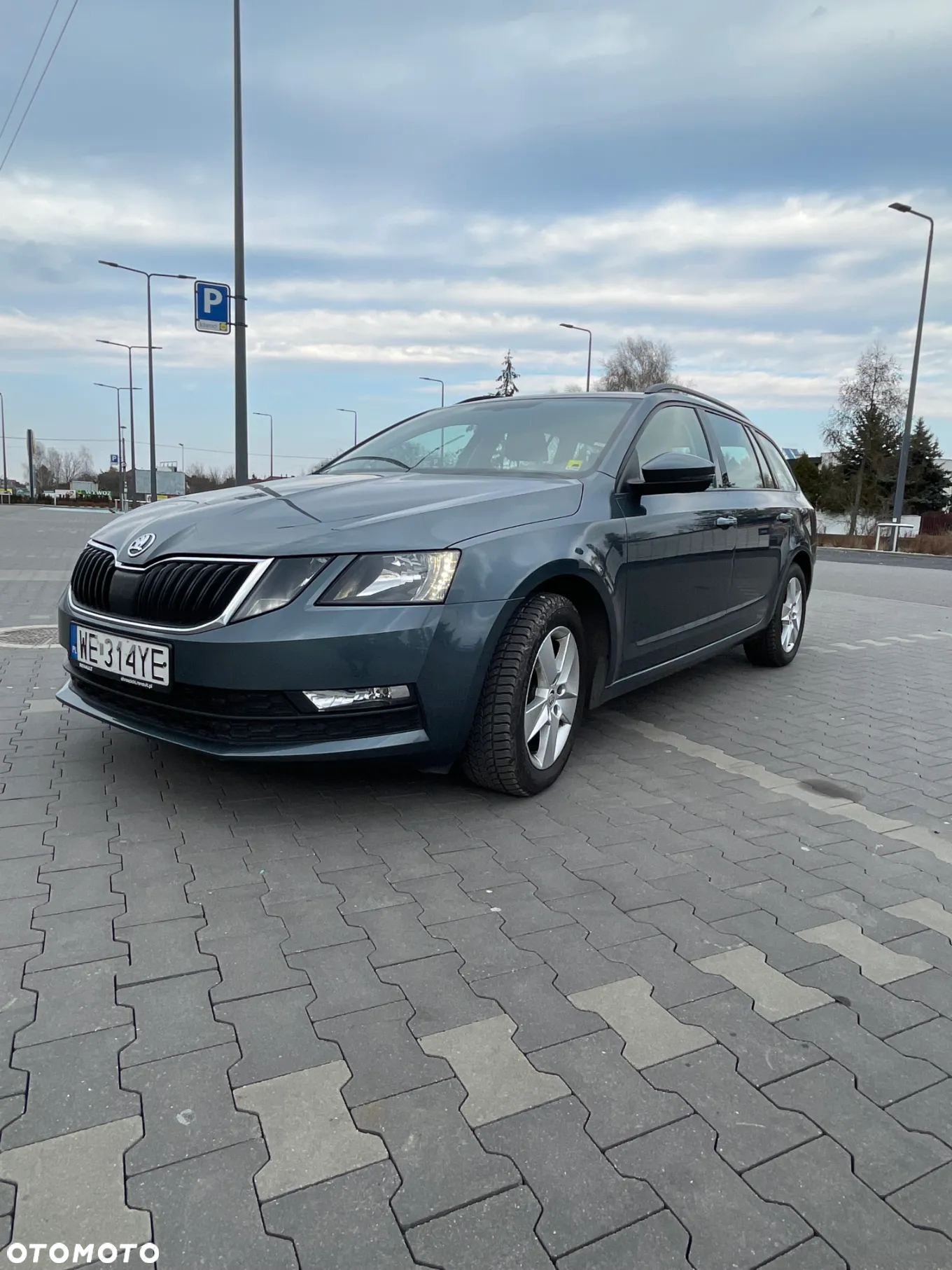 Skoda Octavia 2.0 TDI Ambition DSG - 2