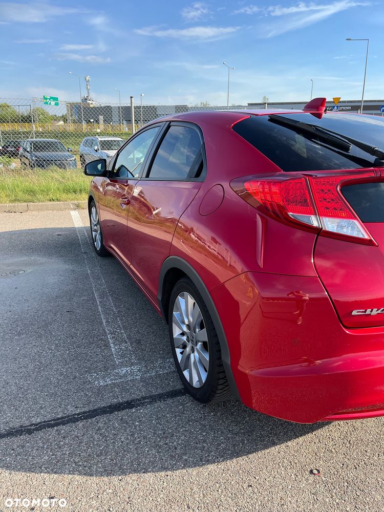 Honda Civic 1.8 Executive - 11