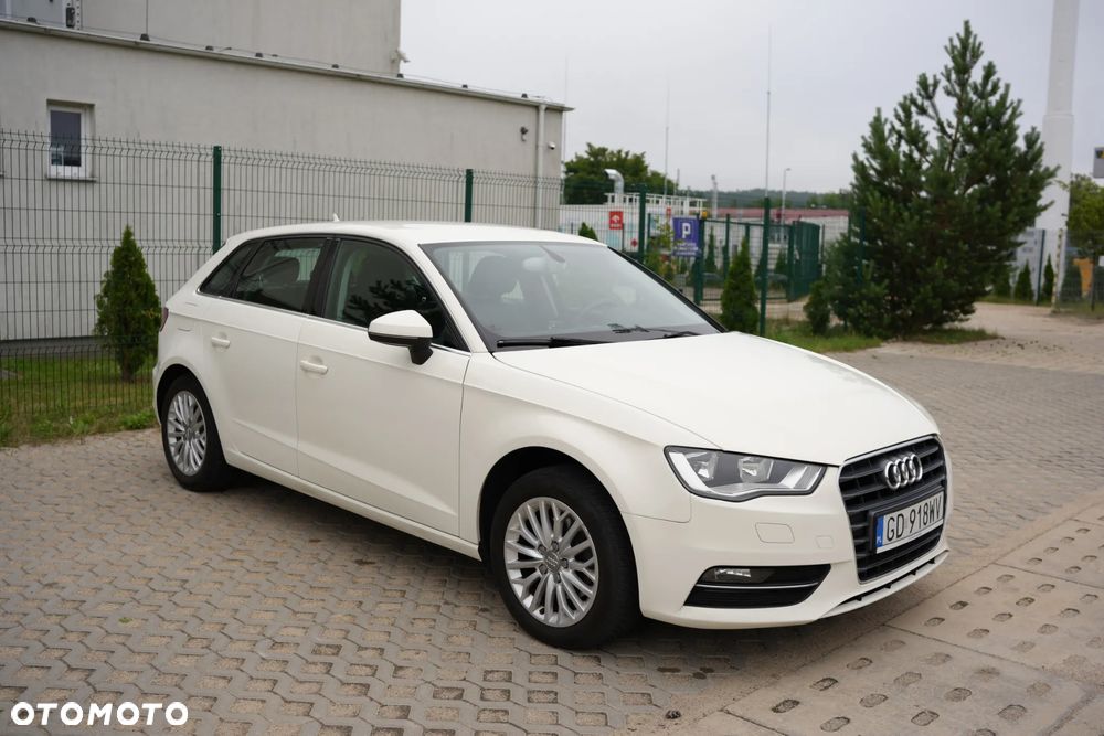 Audi A3 Sportback 1.4 TFSI Ambiente S tronic - 6