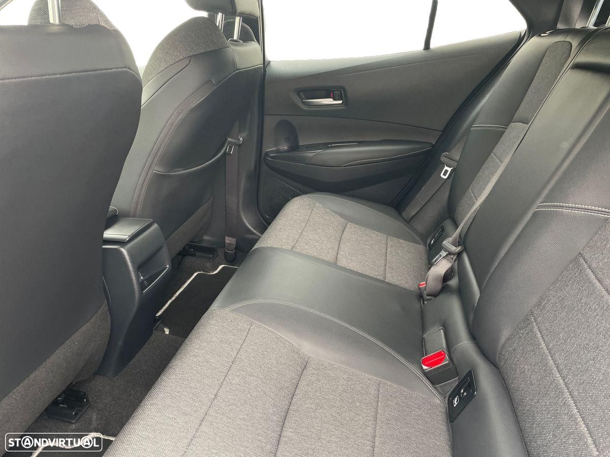 Toyota Corolla 1.8 Hybrid Comfort Plus - 12