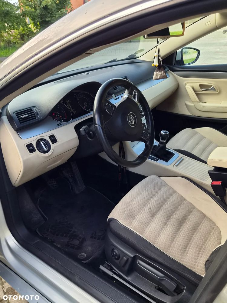Volkswagen CC - 7