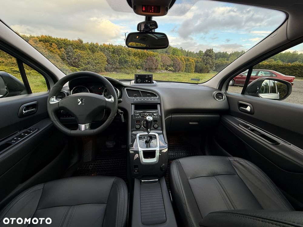 Peugeot 5008 1.6 THP Allure - 21