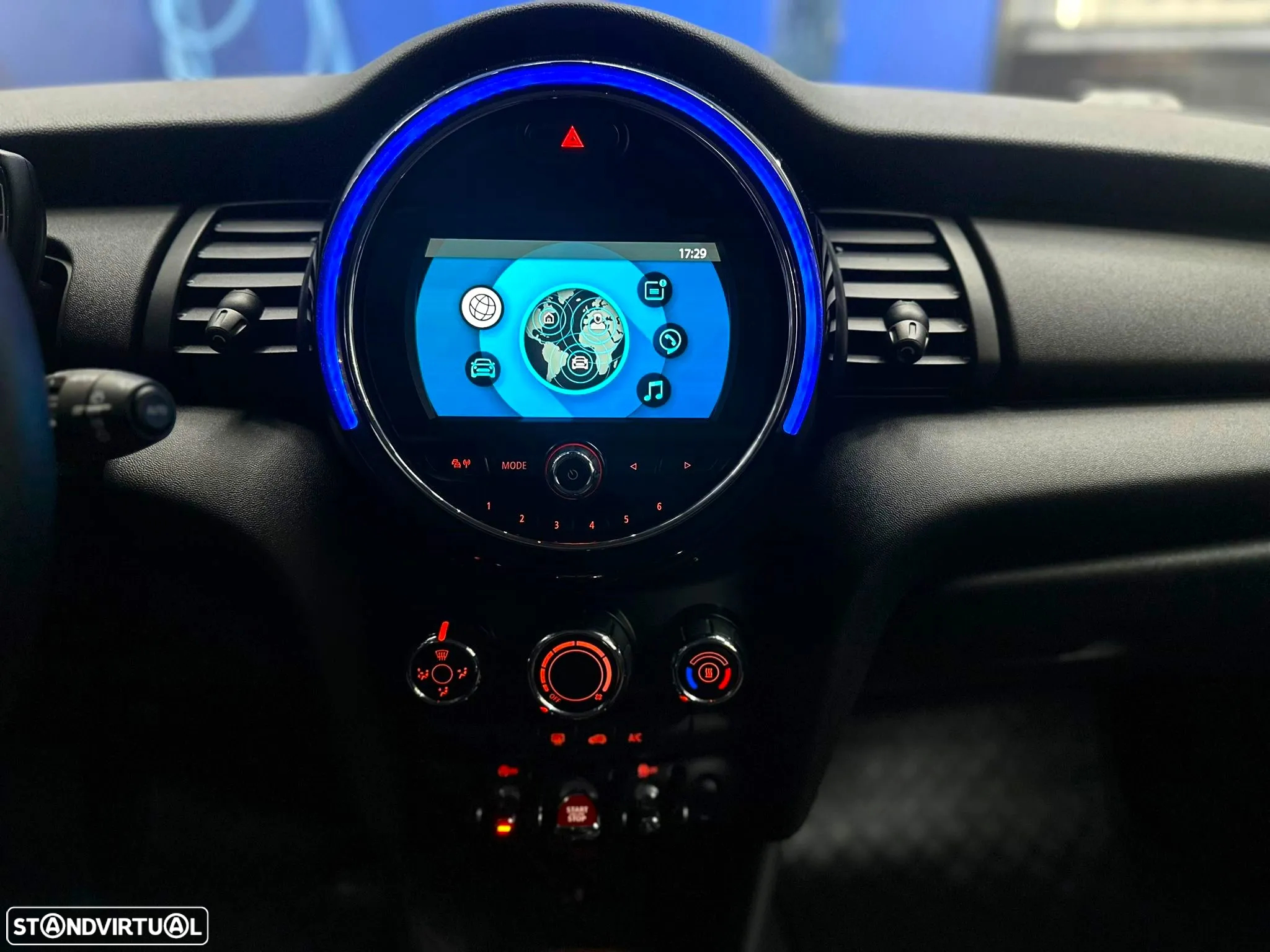 MINI 5 Portas Cooper D - 9
