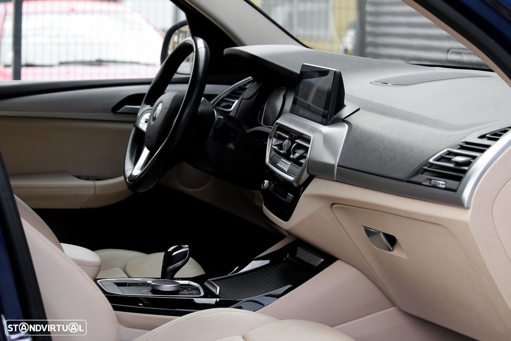 BMW X3 18 d sDrive Advantage Auto - 25