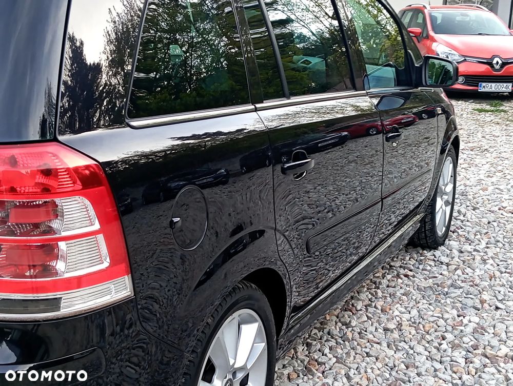Opel Zafira 1.8 Design Edition - 7