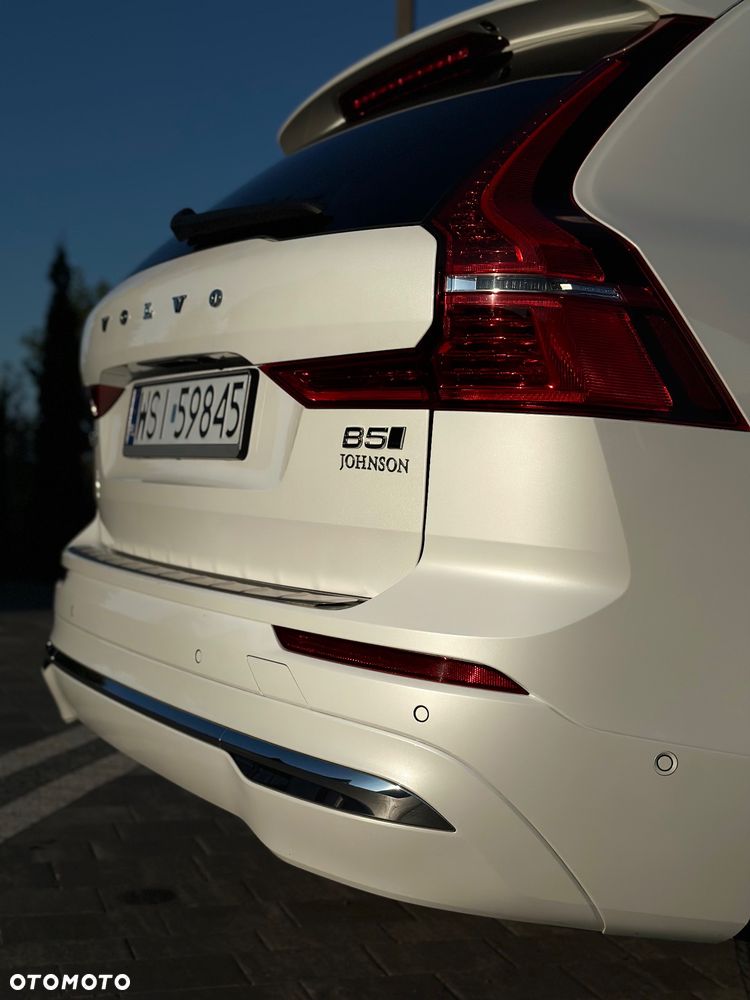 Volvo XC 60 B5 B AWD Plus Bright - 31
