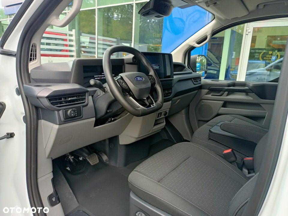 Ford Transit Custom - 12