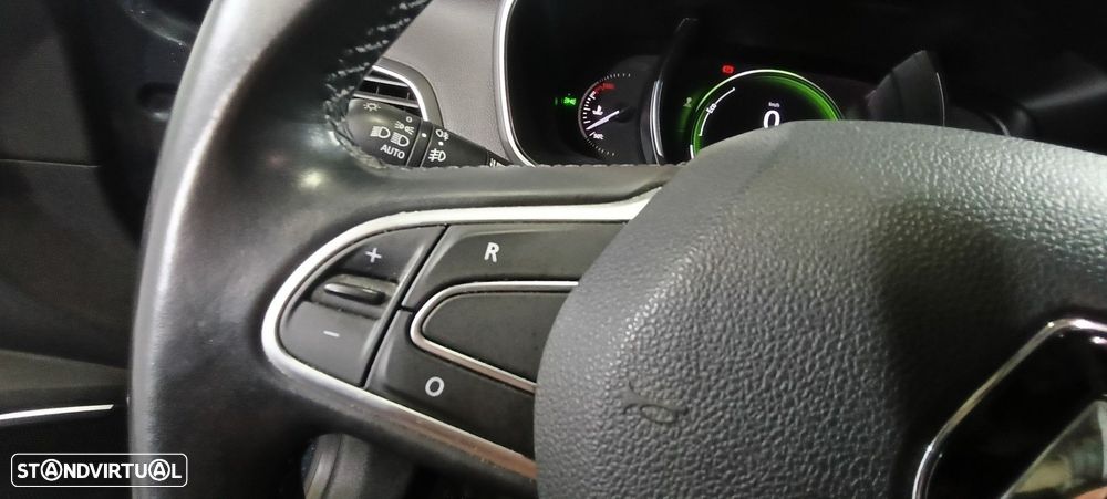 Renault Mégane 1.3 TCe Intens - 25