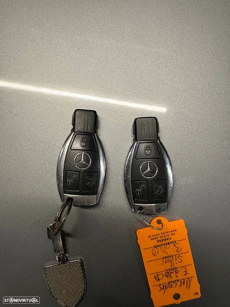 Mercedes-Benz E 220 CDI DPF BlueEFFICIENCY Auto - 21