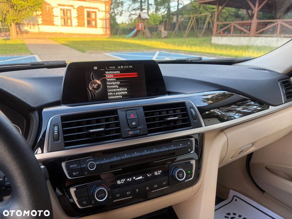 BMW Seria 3 320d Efficient Dynamics Edition Blue Perf - 21